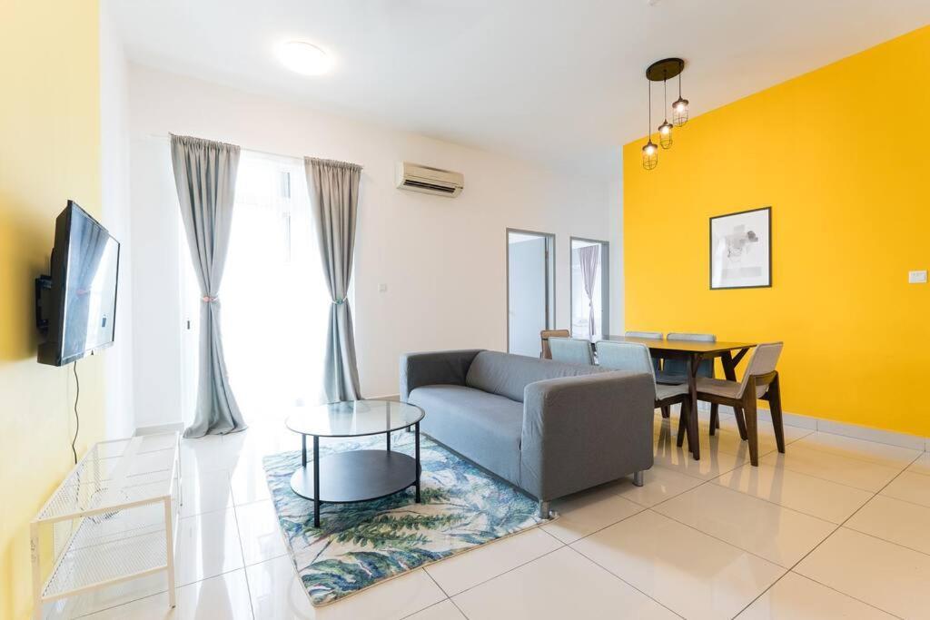 Tr Residence Lovely 3 Bedroom Unit 6Pax Next To Titiwangsa Lrt Kuala Lumpur Exterior photo