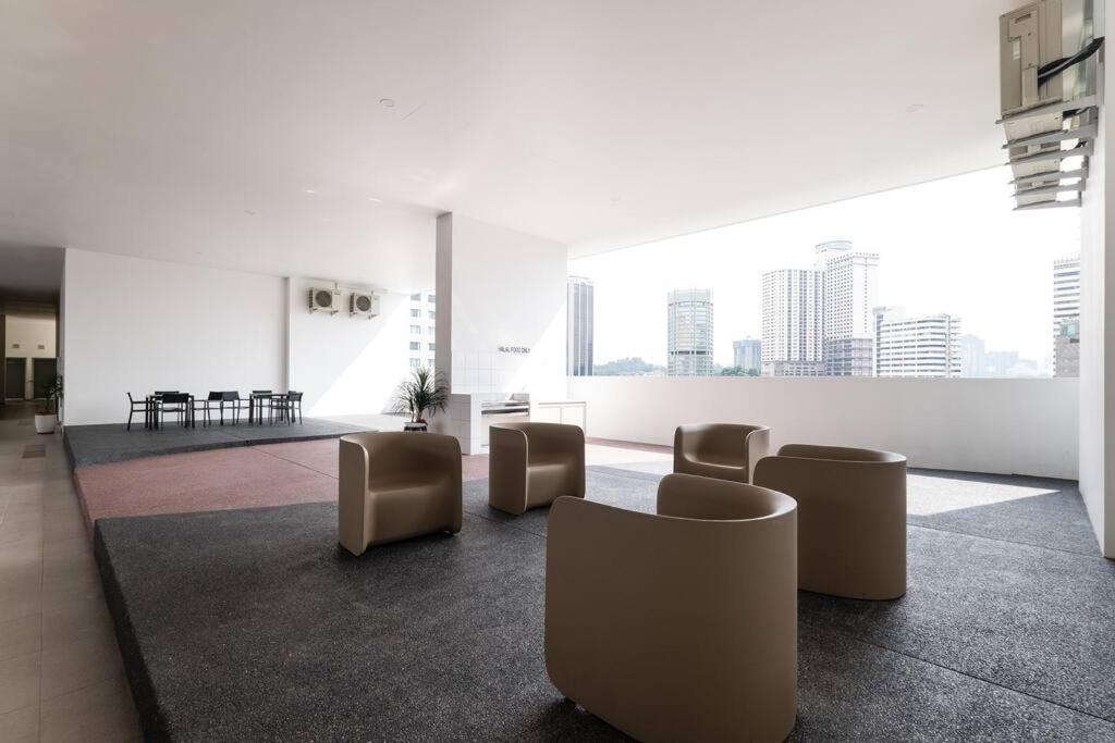 Tr Residence Lovely 3 Bedroom Unit 6Pax Next To Titiwangsa Lrt Kuala Lumpur Exterior photo