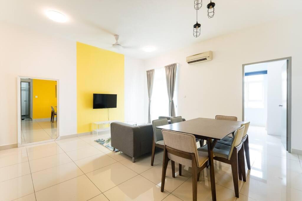 Tr Residence Lovely 3 Bedroom Unit 6Pax Next To Titiwangsa Lrt Kuala Lumpur Exterior photo